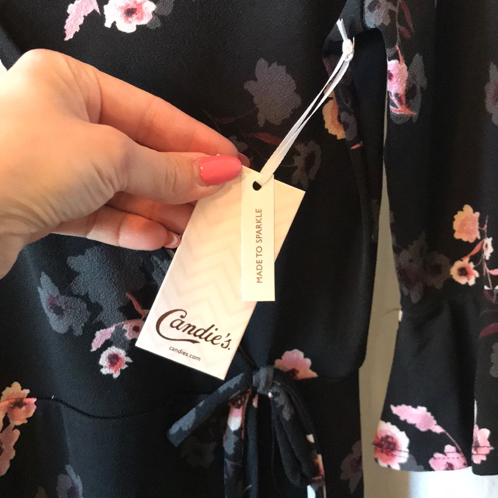 NWT Candie’s Black Floral Wrap Dress - Picture 6 of 8